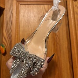 Chic Women's Clear Heels with Rhinestone Bow